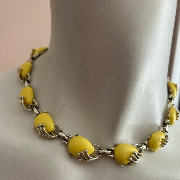 BOGOFF vintage Yellow gold Women's Necklace 🎁 - Picture 3 of 6